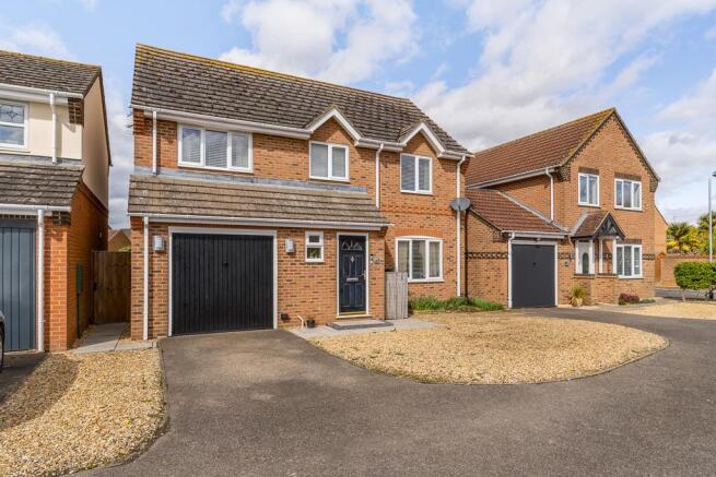 24 Horseshoe Road (Spalding)-3.jpg
