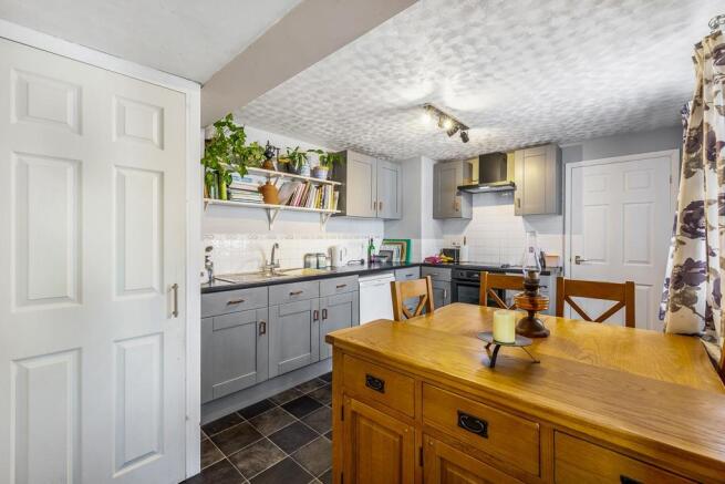 1 Highfield Road (Donington)-22.jpg