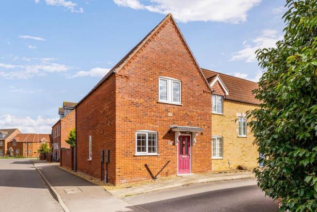 11 Poppy Close (Spalding)-2.jpg