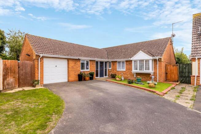 6 Benton Close (Moulton Chapel)-8.jpg