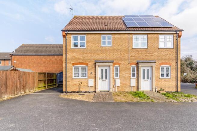 7 Cortez Close (Spalding)-4.jpg