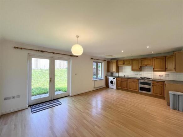 Kitchen/Living Room