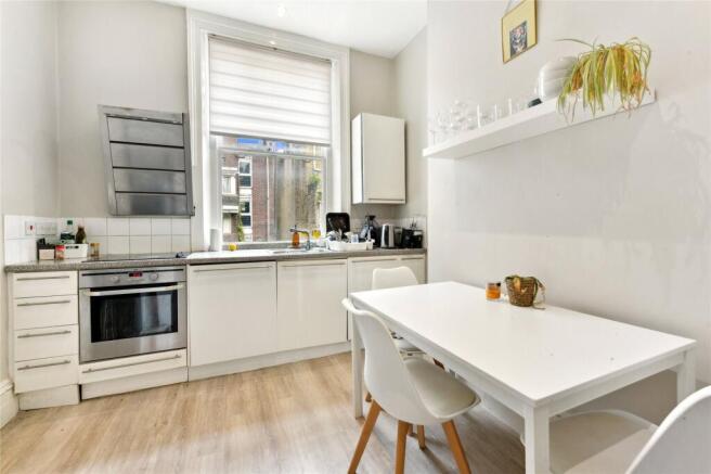 Kitchen (Upper M)