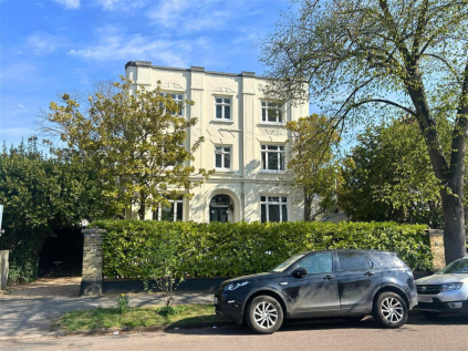 Wolsey Road, East Molesey