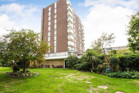 Victoria Avenue, West Molesey