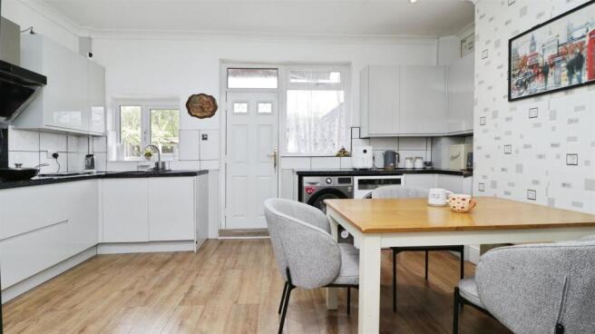 Dining Kitchen