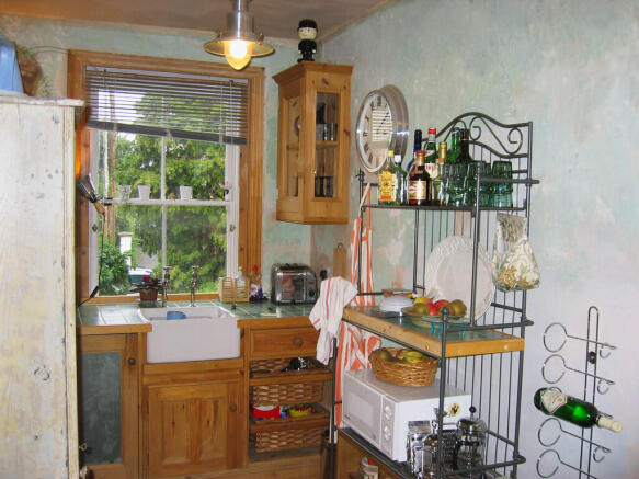 Flat 2 Queens Rd_...