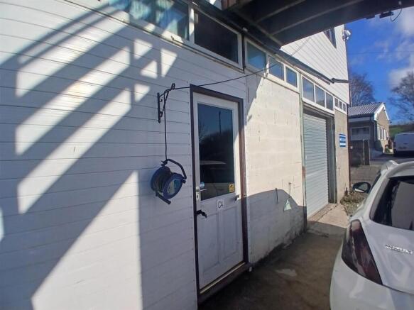 WhatsApp Image 2025-11-18 at 11.03.33.jpeg