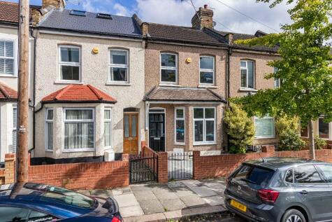 Millais Road, London, EN1