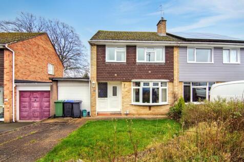 Park Close, Kenilworth, CV8