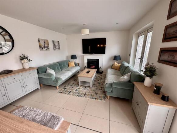 Kitchen/Living