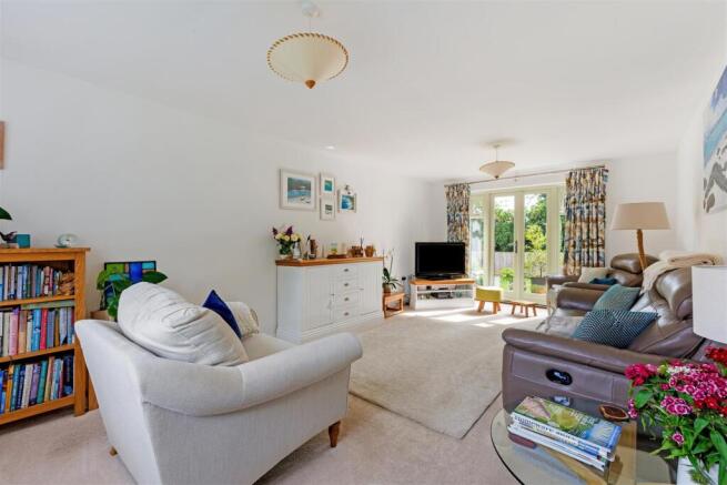 92548_21 June Lewis Way (7).jpg