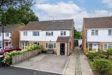 Parkway, Crawley, RH10