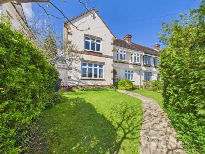 Riddlesdown Avenue, Purley