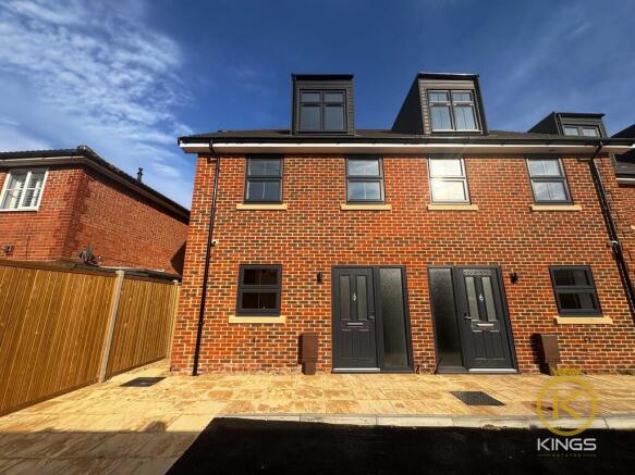2 Carpenter Close...