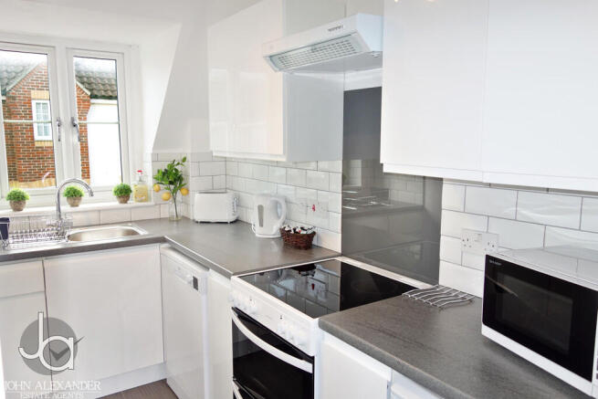 15 Kitchen