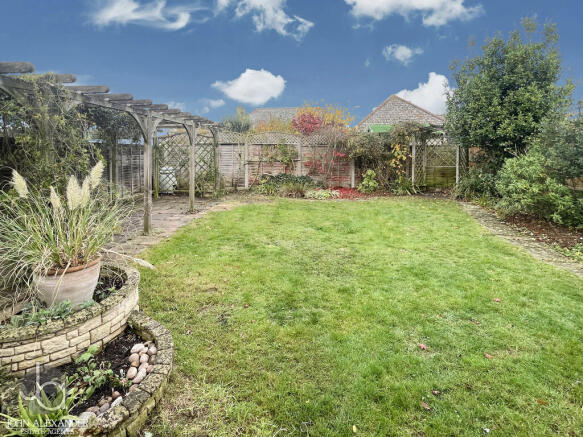 20251111_15040476...