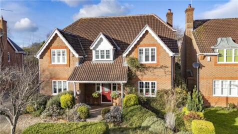 Lapwing Rise, Whitchurch, Hampshire, RG28