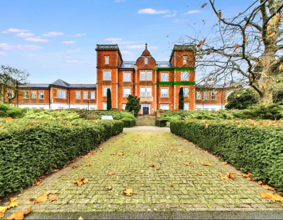Duesbury Court Second Floor Apartment .png