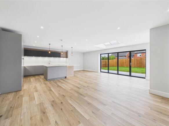 Living/Dining Kitchen