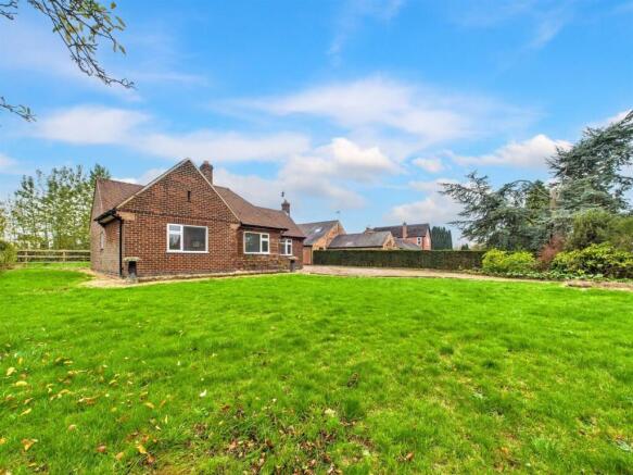 CAM04916G0-PR0177-STILL003 (2) (1).jpg