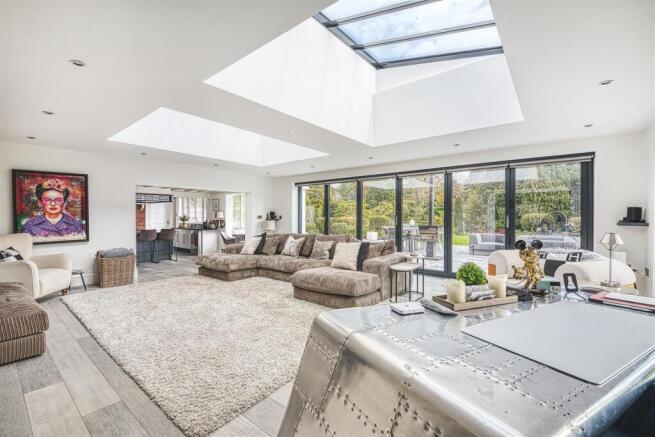 Impressive Garden Room