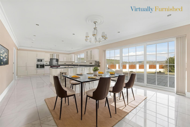 Kitchen/Breakfast/Family Room