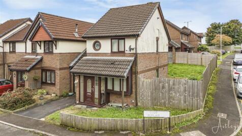 Clos Burlais, Cwmdu, Swansea