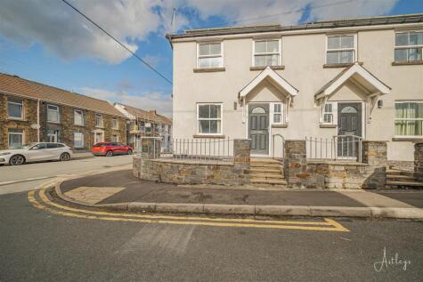 Oakfield Street, Pontarddulais, Swansea