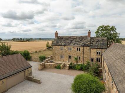 The Farmhouse. Royd Moor Lane, Badsworth, Pontefract