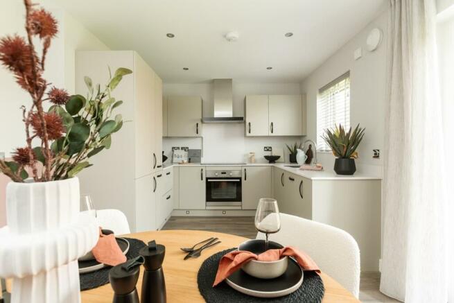 A sociable space to cook & dine