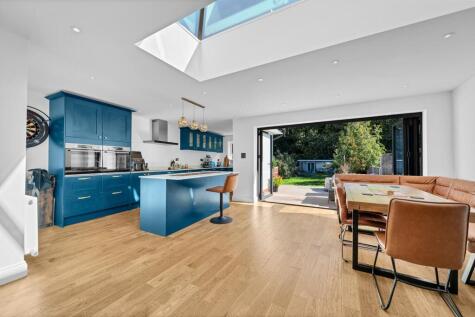 Birch Tree Avenue, West Wickham