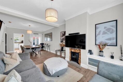 Lezayre Road, Orpington