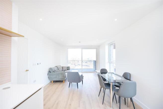 Living area     .jpg