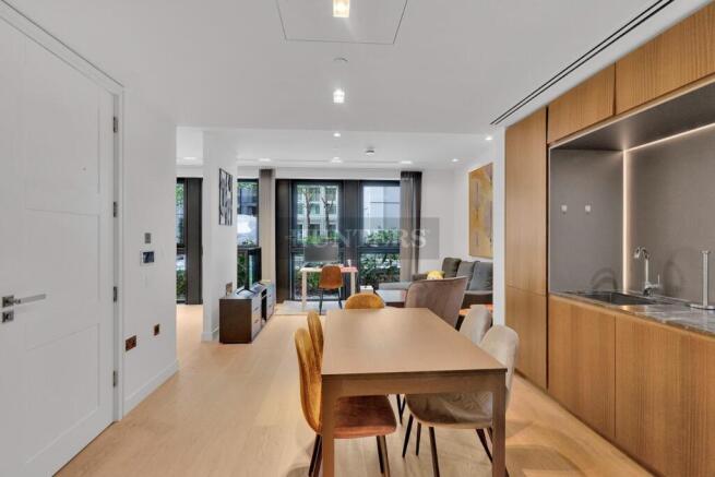 Dining area.jpg