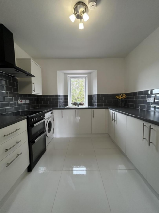KITCHEN 1 .png