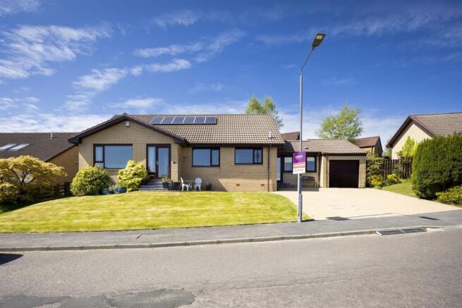 5_BURNHEAD_ROAD_CUMBERNAULD_001.JPG