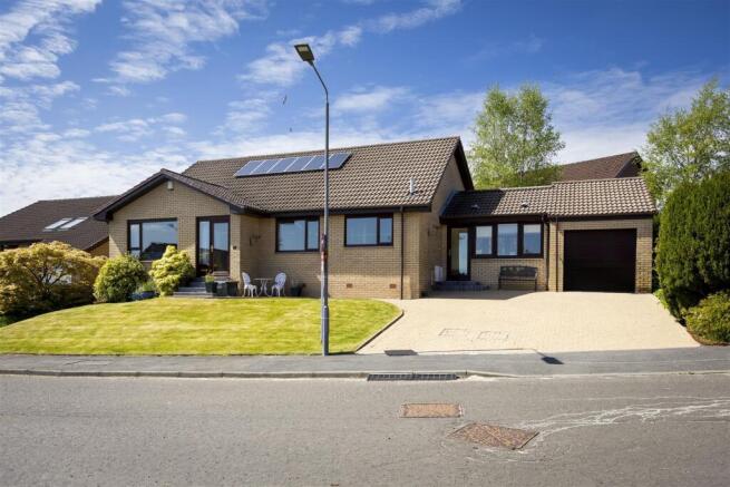 5_BURNHEAD_ROAD_CUMBERNAULD_002.JPG