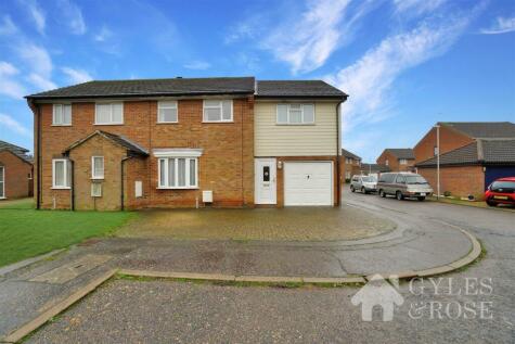 Stanway - 4 bedroom semi-detached house for sale