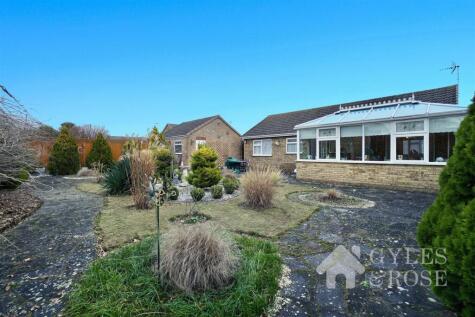 Hawkendon Road, CO16