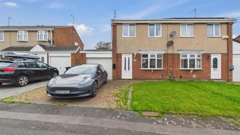 Deaconsfield Close, Chaple Garth, Sunderland