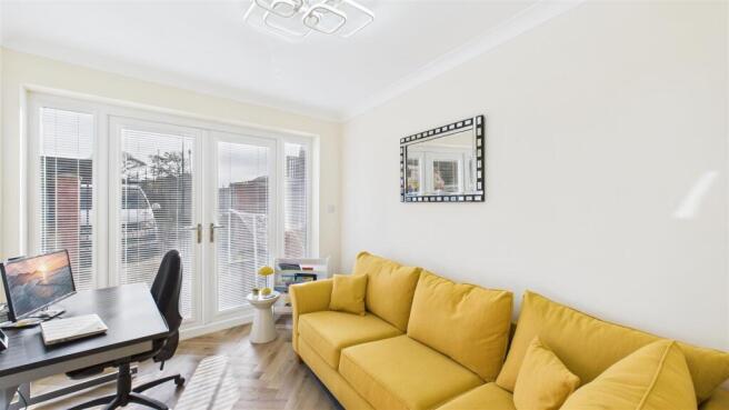 Sun Room/Home Office