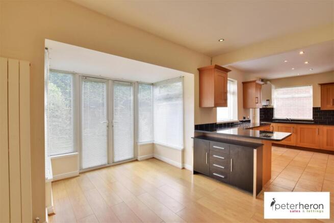 Open Plan Dining Kitchen