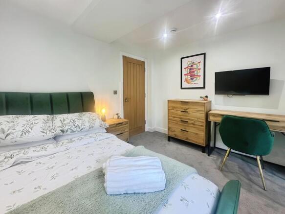 76e8bef4-WhatsApp...