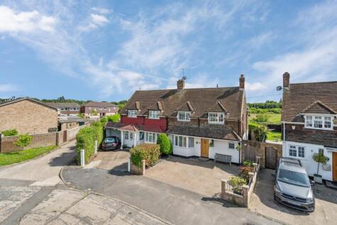 Priory Close, Denham, Uxbridge, UB9