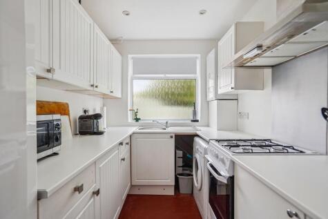 120 Pinewood Green, Iver, SL0