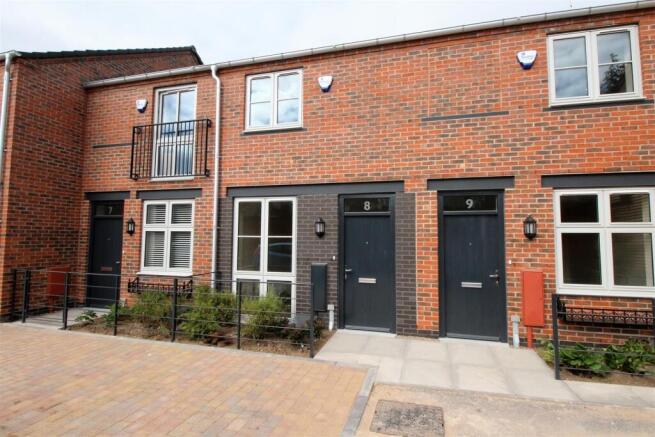 Daybrooke Street, 8 - Front Pic.JPG