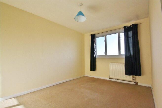 3 Bedroom Terraced House For Sale In Park Barn Drive Guildford