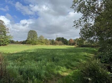 Sykes Drive, Staines-upon-Thames, Surrey, TW18