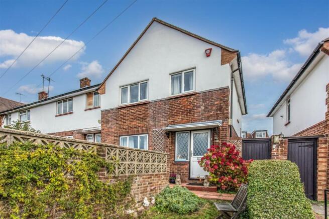 39 Goldstone Lane6.jpg